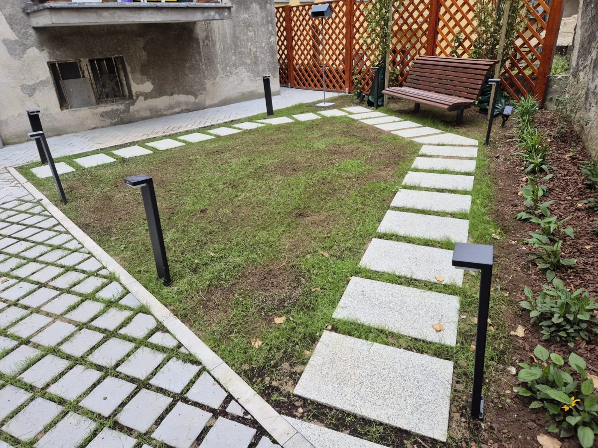 Uređeno zeleno dvorište, Jukićeva ulica 34, Zagreb – fotografija 3
